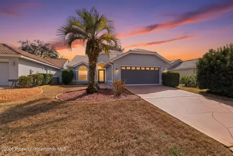 9376 French Quarters Cir, Spring Hill, FL 34613