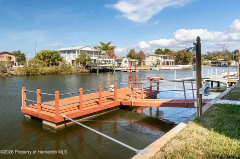 5100 Cedarbrook Ln, Hernando Beach, FL 34607 photo 8
