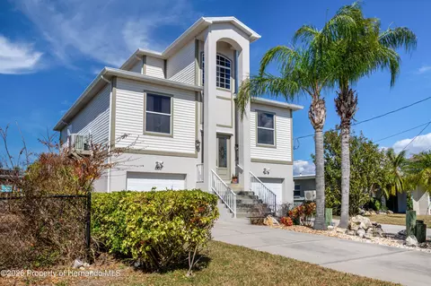 5100 Cedarbrook Ln, Hernando Beach, FL 34607 photo 2