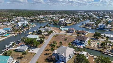 5100 Cedarbrook Ln, Hernando Beach, FL 34607 photo 59