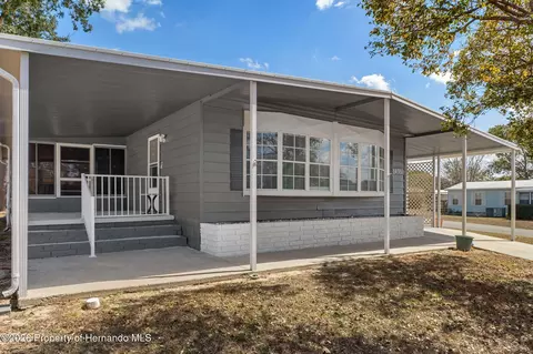 14310 Rialto Ave, Brooksville, FL 34613