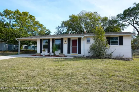 9466 Midway St, Spring Hill, FL 34608