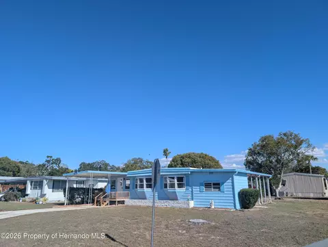 7528 Western Circle Dr, Brooksville, FL 34613