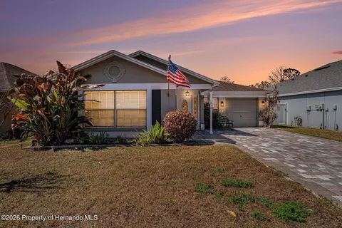312 Benson St, Valrico, FL 33594