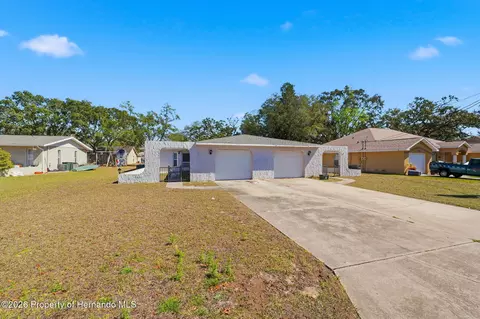 1284 London Ave, Spring Hill, FL 34606