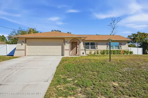 2353 Bishop Rd, Spring Hill, FL 34608