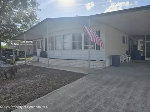7507 Montrose Ave, Brooksville, FL 34613