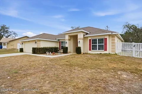 3324 Agar Ave, Spring Hill, FL 34608