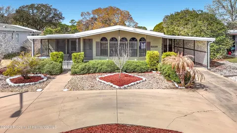 8339 Weatherford Ave, Brooksville, FL 34613