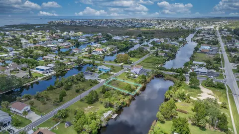 3304 Rose Arbor Dr, Hernando Beach, FL 34607 photo 9