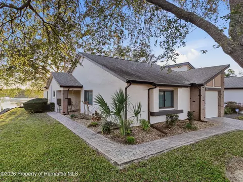 7406 Heather Walk Dr, Spring Hill, FL 34613