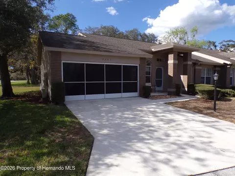 2465 Whispering Pines Ct, Spring Hill, FL 34606