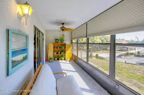 Exterior - 6502 River Run Blvd, Weeki Wachee, FL 34607 photo 2 of 4