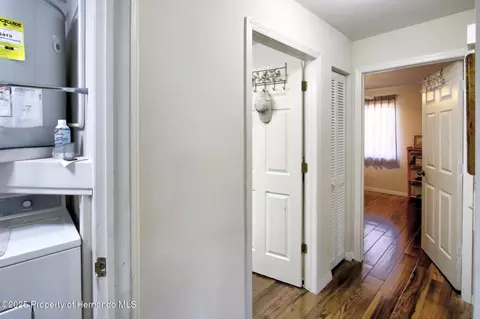 Entry Way - 6502 River Run Blvd, Weeki Wachee, FL 34607 photo 3 of 3