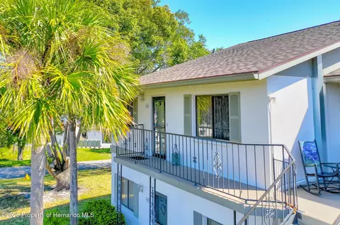 Exterior - 6502 River Run Blvd, Weeki Wachee, FL 34607 photo 1 of 4