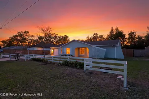 3280 Landover Blvd, Spring Hill, FL 34609