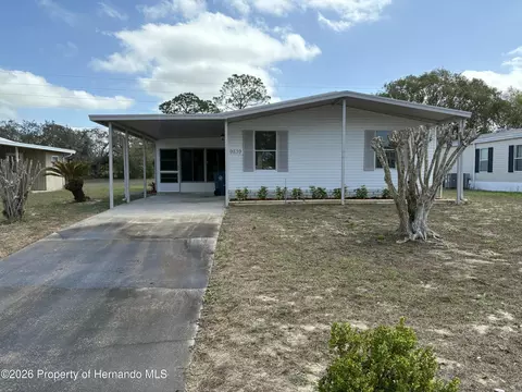 9839 Scepter Ave, Brooksville, FL 34613