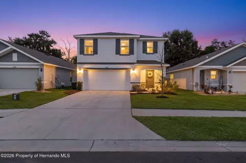 37445 Sharks Eye Ln, Zephyrhills, FL 33541