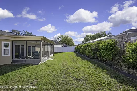 Exterior - 7274 Aloe Dr, Spring Hill, FL 34607 photo 4 of 10