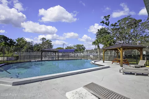 Exterior - 7274 Aloe Dr, Spring Hill, FL 34607 photo 8 of 10