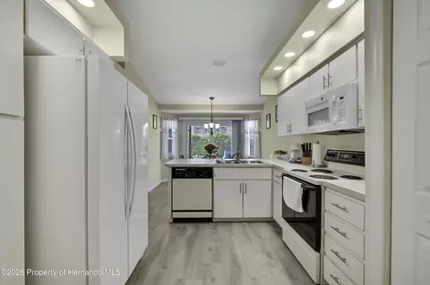 Kitchen - 7274 Aloe Dr, Spring Hill, FL 34607 photo 1 of 5