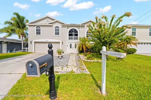 8601 Old Post Rd, Port Richey, FL 34668