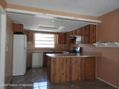 Kitchen - 2128 Linwood Ave, Spring Hill, FL 34608 photo 1 of 1