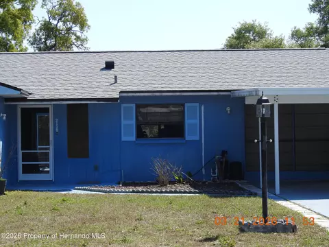Exterior - 2128 Linwood Ave, Spring Hill, FL 34608 photo 1 of 2