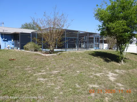 Exterior - 2128 Linwood Ave, Spring Hill, FL 34608 photo 2 of 2