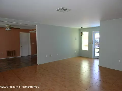 Living - 2128 Linwood Ave, Spring Hill, FL 34608 photo 2 of 2