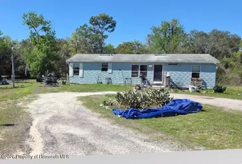 8094 Serene St, Weeki Wachee, FL 34613