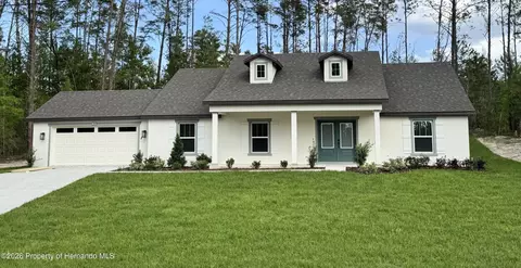 194 Cypress Blvd E, Homosassa, FL 34446
