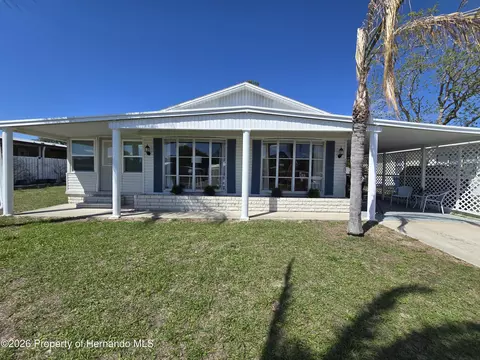 14237 Sandhurst St, Brooksville, FL 34613