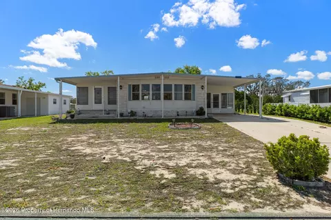 12260 Hallmark Ave, Brooksville, FL 34613