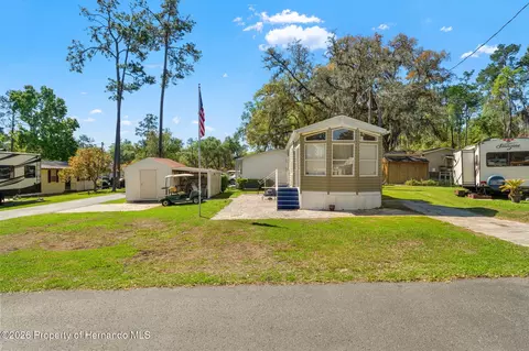 2092 Culbreath Rd #C-9, Brooksville, FL 34602