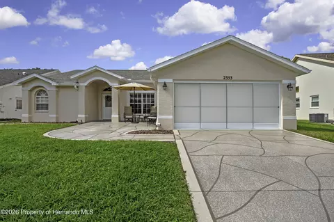 2353 Summercrest Ln, Spring Hill, FL 34606
