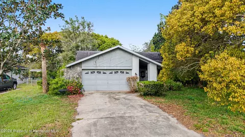 3017 Bayshore Dr, Spring Hill, FL 34608