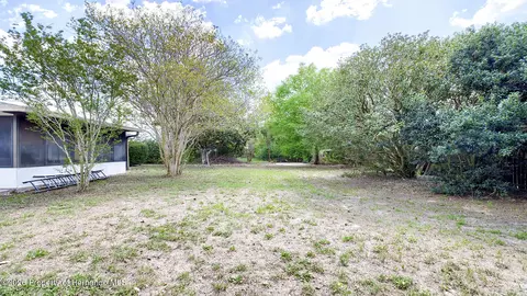 Exterior - 12050 Cavern Rd, Spring Hill, FL 34609 photo 10 of 11