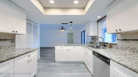 Kitchen - 12050 Cavern Rd, Spring Hill, FL 34609 photo 3 of 3
