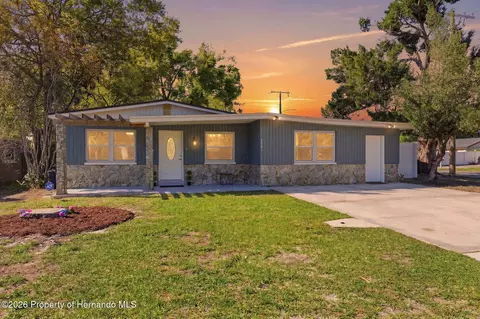 8001 N Ola Ave, Tampa, FL 33604