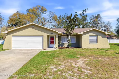 1340 Larkin Rd, Spring Hill, FL 34608