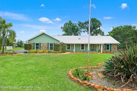 4252 Alpine Rd, Land O'lakes, FL 34639