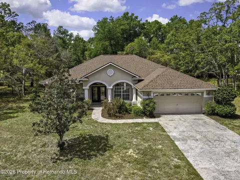 2 Woodlee Ct S, Homosassa, FL 34446