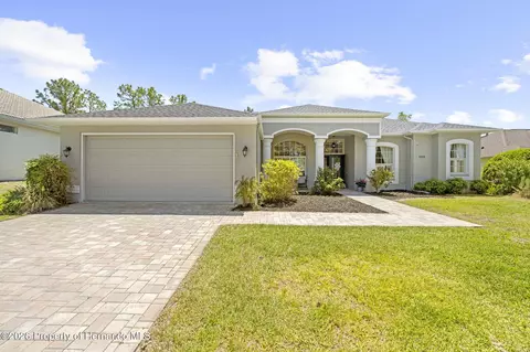 5318 Legend Hills Ln, Spring Hill, FL 34609