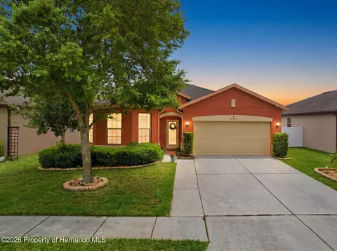 15723 Stone House Dr, Brooksville, FL 34604
