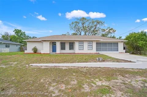 10444 Keystone St, Spring Hill, FL 34608