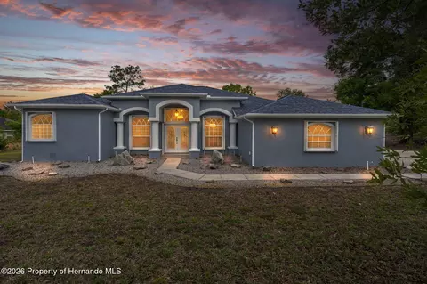 12265 Fulmar Rd, Weeki Wachee, FL 34614