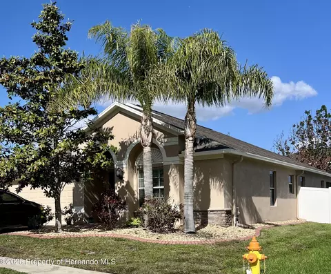 18334 Waydale Loop, Hudson, FL 34667