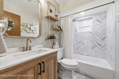 Bath - 4120 Everett Ave, Spring Hill, FL 34609 photo 2 of 3