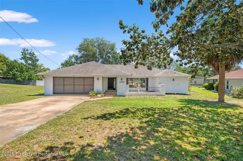 1268 Bishop Rd, Spring Hill, FL 34608